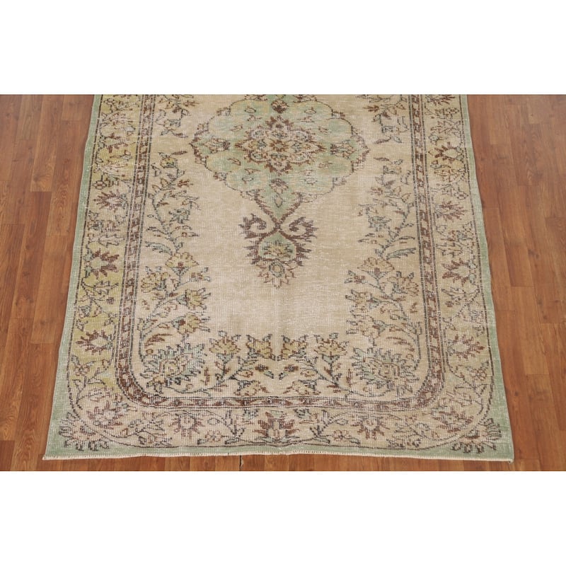 Distressed Anatolian Turkish Vintage Area Rug Handmade Wool Carpet - 5'1"x 8'6"