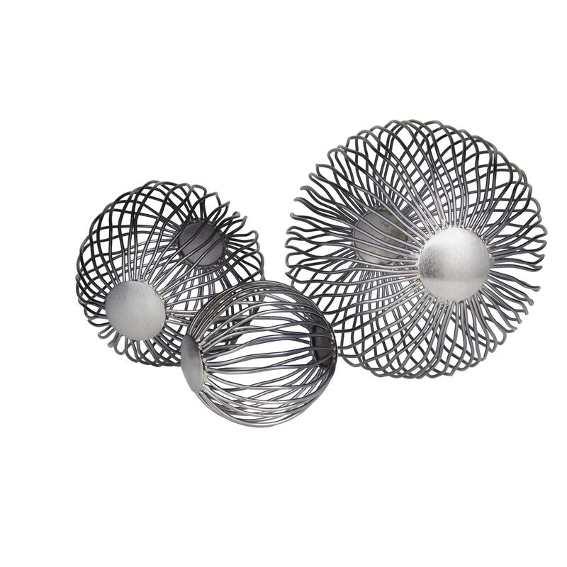 CosmoLiving by Cosmopolitan Modern Metal Geometric Sculpture (Set of 3) - Gold or Gray