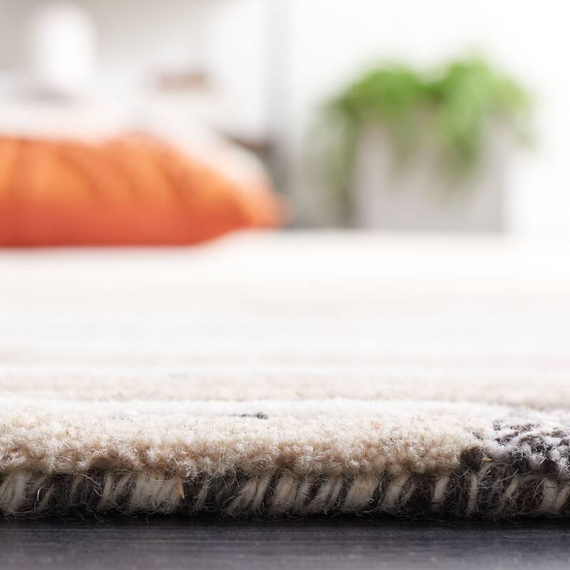 SAFAVIEH Handmade Fifth Avenue Archana Modern Abstract Wool Rug