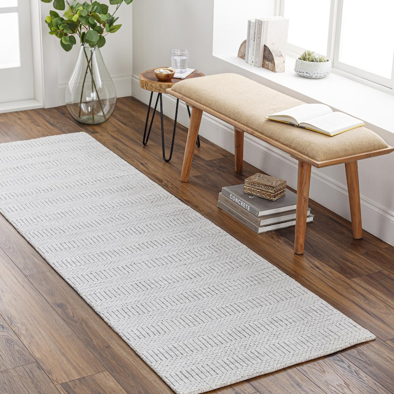 Stellaluna Minimalist Stripe Area Rug - 2'6" x 8' - Gray