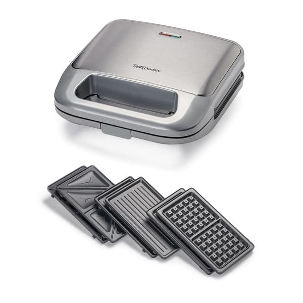 Betty Crocker 3-in-1 Indoor Grill, Sandwich / Panini Press & Waffle Maker Plus, 750 Watts - Silver