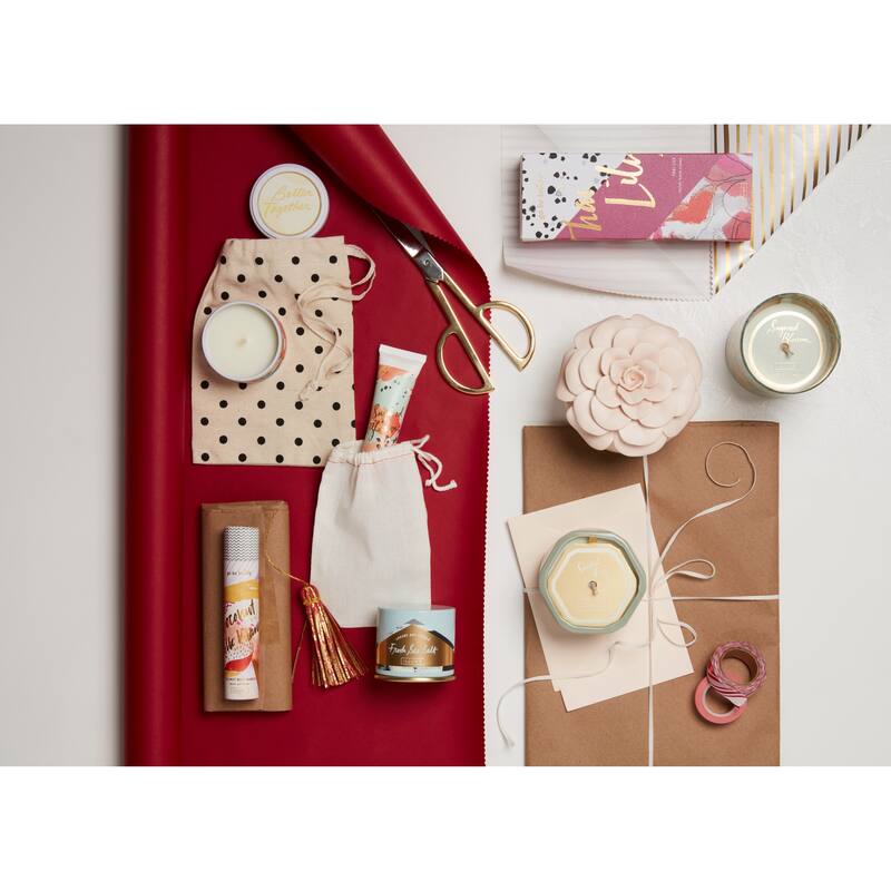 ILLUME Go Be Lovely Coconut Milk Mango Candle