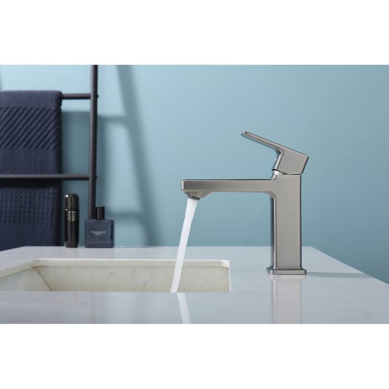 Versatile Single Hole Bathroom Faucet with Advanced Valve