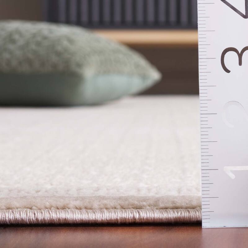 SAFAVIEH Prestige Jinnie Modern & Contemporary Rug