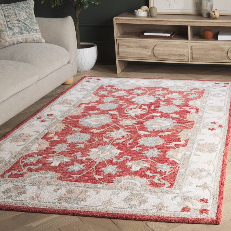 SAFAVIEH Handmade Heritage Sigþridur Traditional Wool Rug