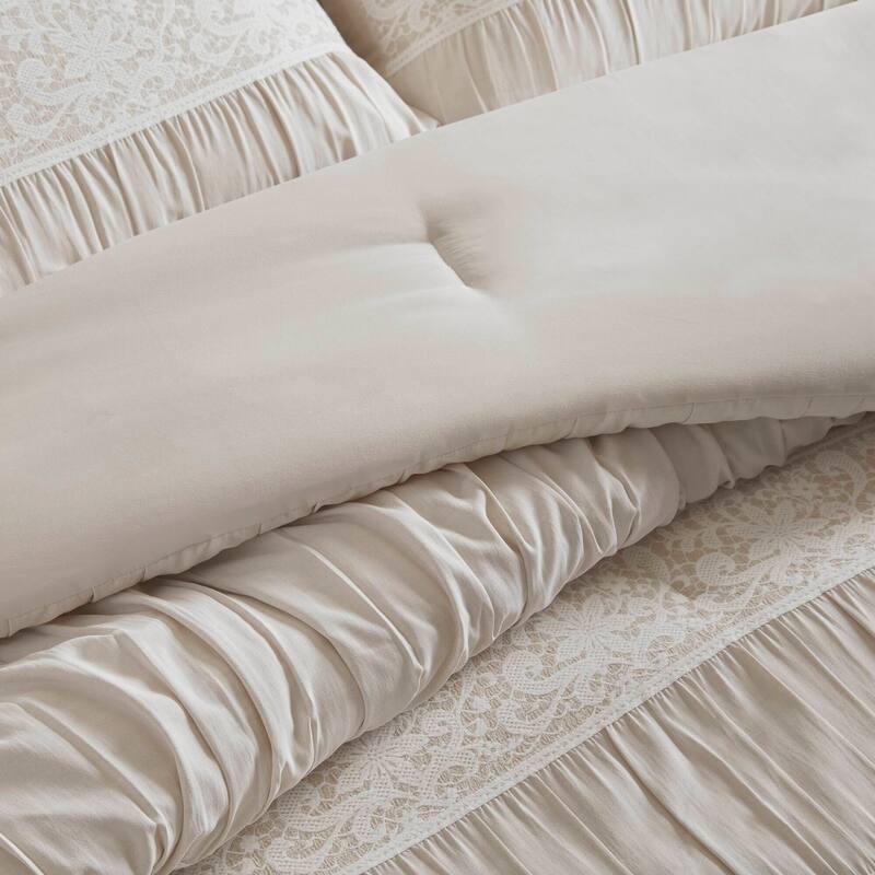 Madison Park Perryn 7 Piece Jacquard Comforter Set