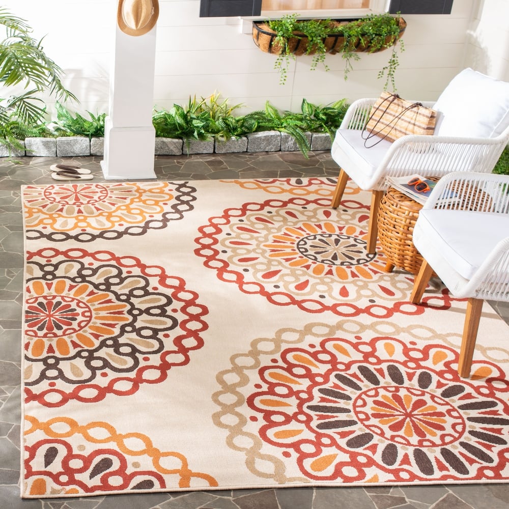 SAFAVIEH Veranda Elsi Geometric Medallion Indoor/Outdoor Area Rug