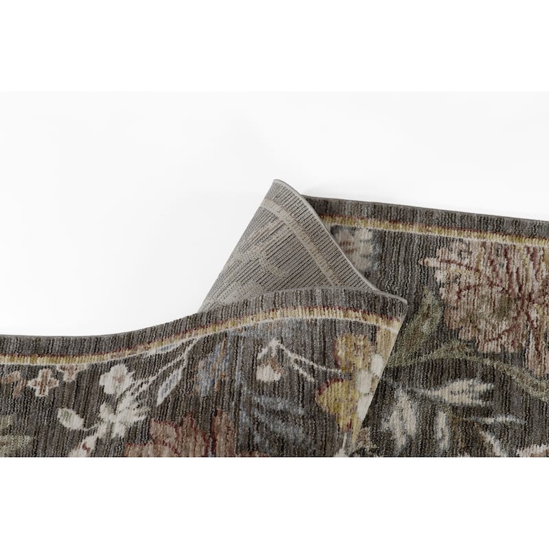 Momeni Wisteria Polyester Traditional Area Rug