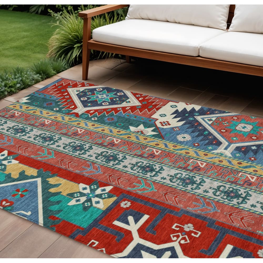 HomeRoots Aztec Transitional Rectangle Outdoor Rug