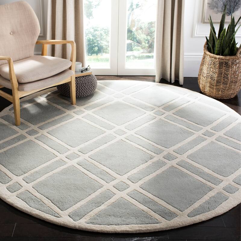 SAFAVIEH Handmade Chatham Geronda Modern Moroccan Wool Rug - 7' Round - Grey/Ivory