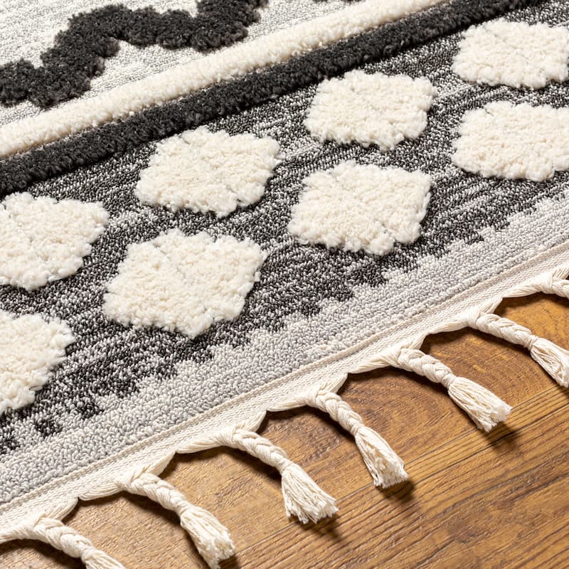 Livabliss Inigo Rustic Geometric Area Rug