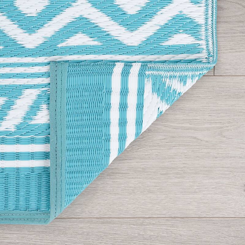 Sundown Beach Stripe Indoor/Outdoor Area Rug