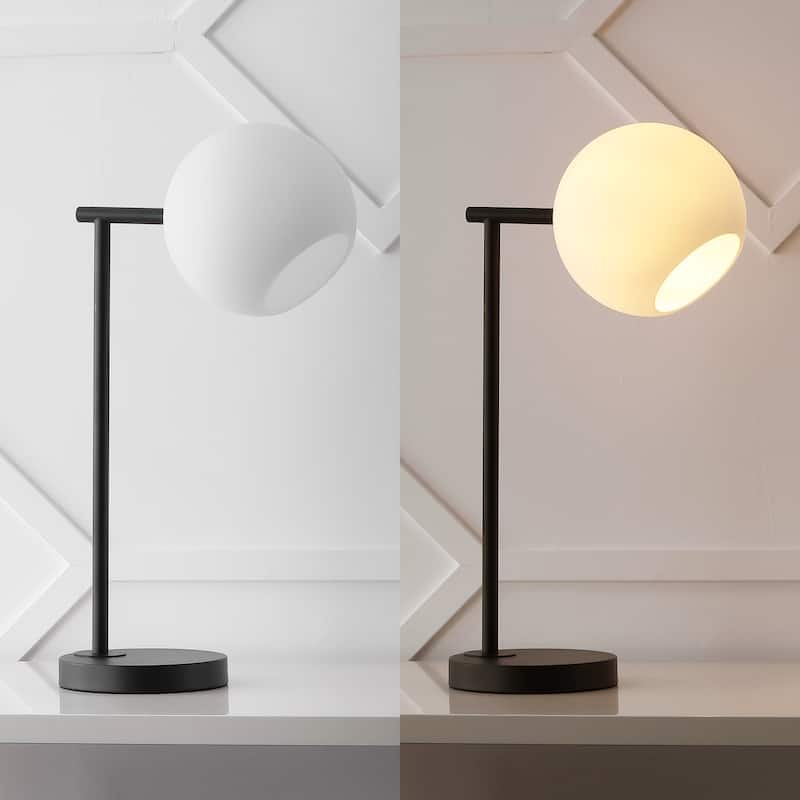 Scarlett 20.5" Metal/Marble LED Table Lamp, Gold/White by JONATHAN Y