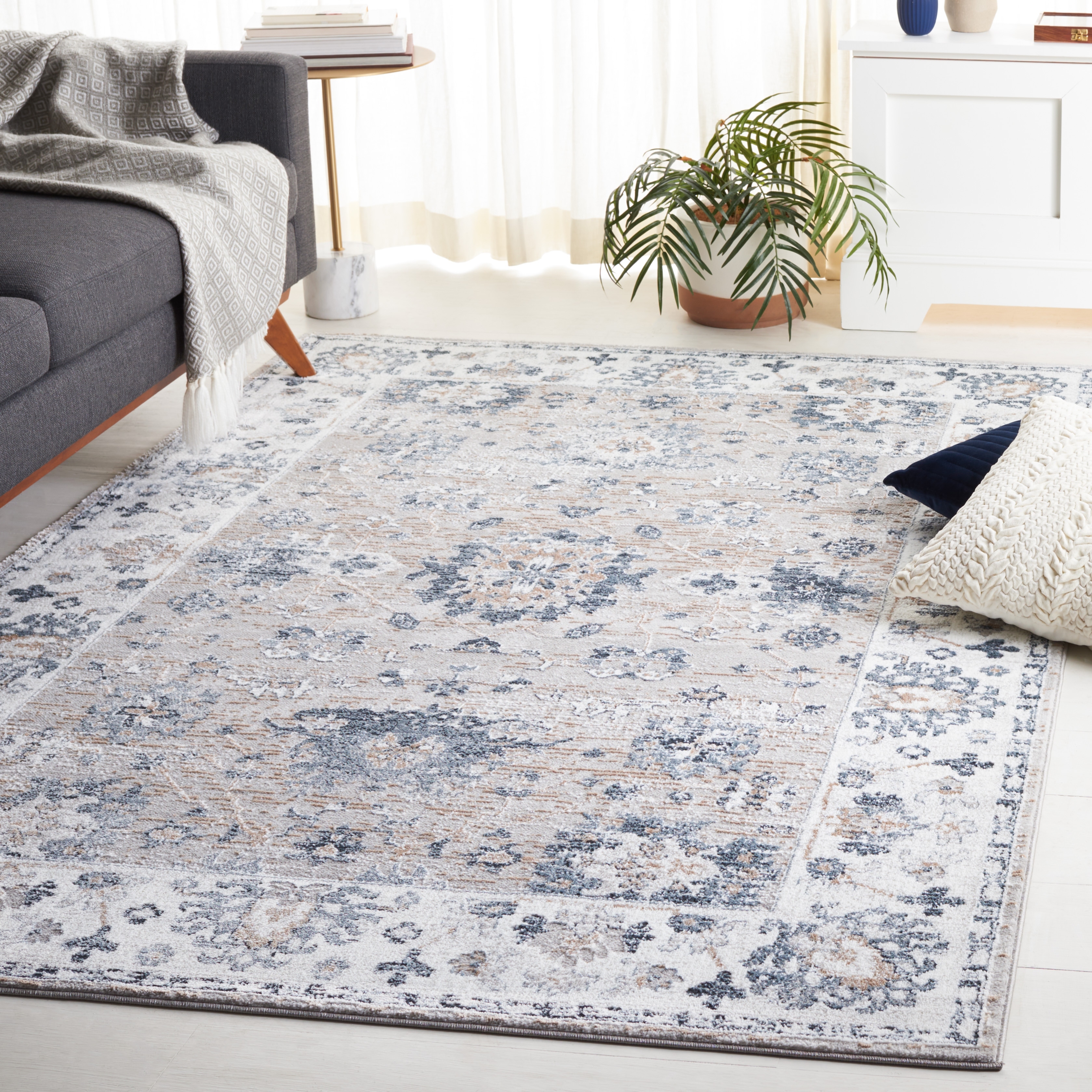 SAFAVIEH Parker Wilhelma Modern & Contemporary Rug