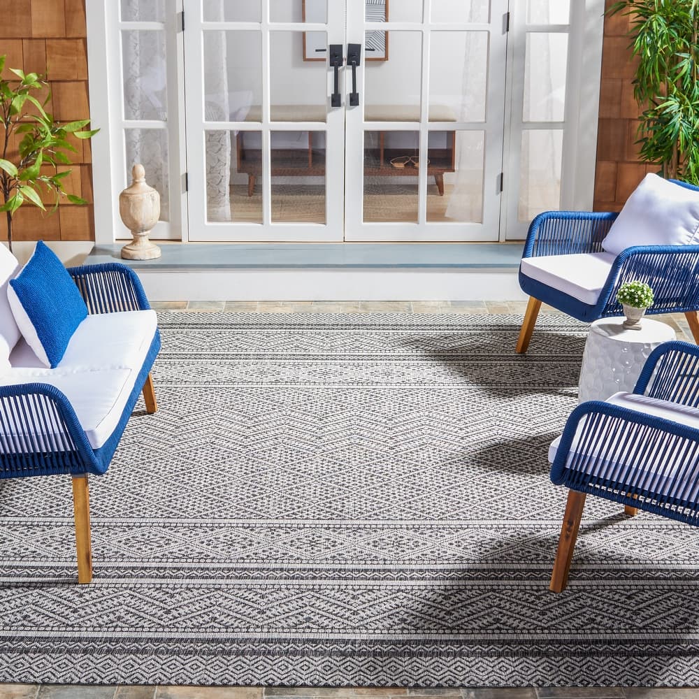SAFAVIEH Courtyard Gunita Indoor/ Outdoor Waterproof Patio Backyard Rug
