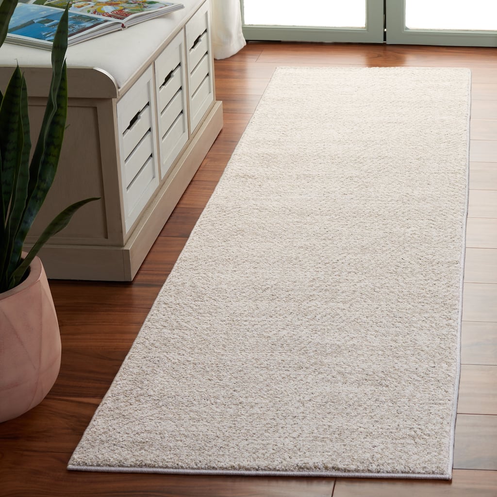 SAFAVIEH Northport Leokadia Rug