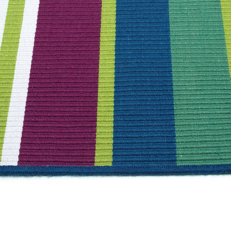 Voavah Plum Hand-Made Flatweave Indoor/Outdoor Area Rug