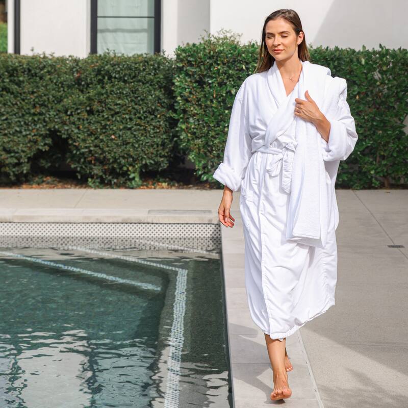Jennifer Adams Luxury Plush Bathrobe
