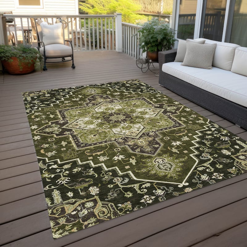 Machine Washable Indoor/ Outdoor Persian Traditional Chantille Rug