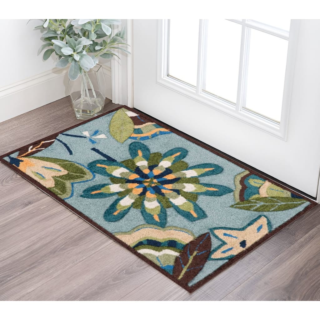 HomeRoots Botanical Leaves Contemporary Rectangle Area Rug - 33.00 in. x 21.00 in. x 0.25 in.