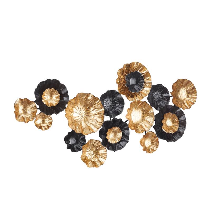 CosmoLiving by Cosmopolitan Gold Metal Plate Home Wall Decor with Textured Pattern