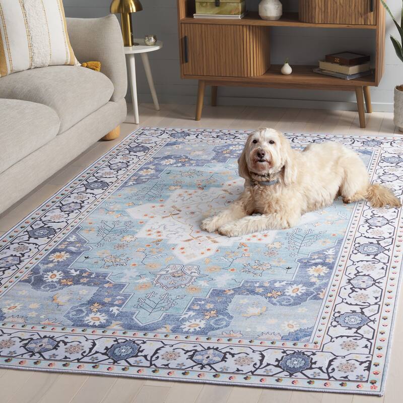 SAFAVIEH, Tucson Machine Washable Slip Resistant Queenie Oriental Medallion