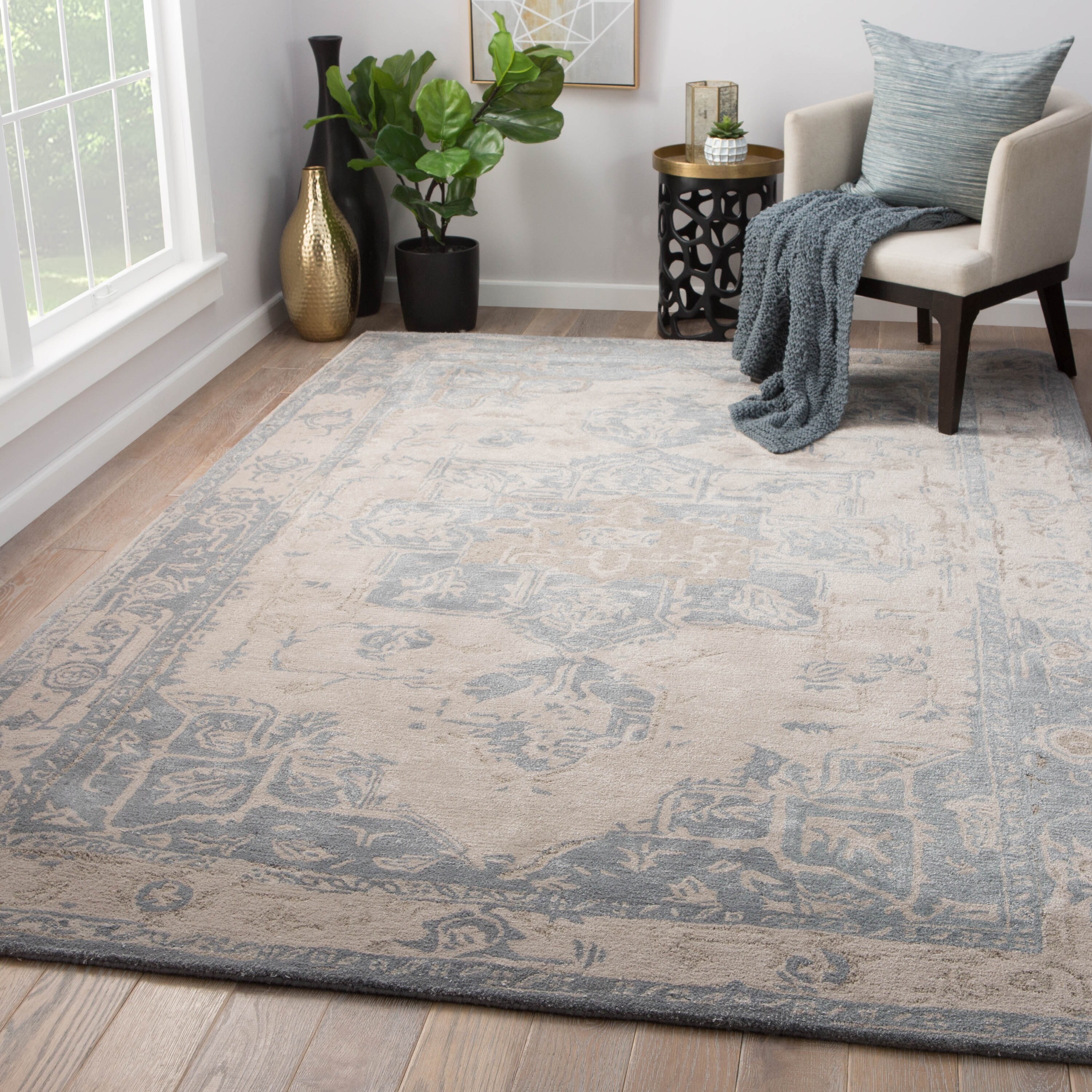 Varens Handmade Medallion Beige Blue Area Rug Overstock 20655259