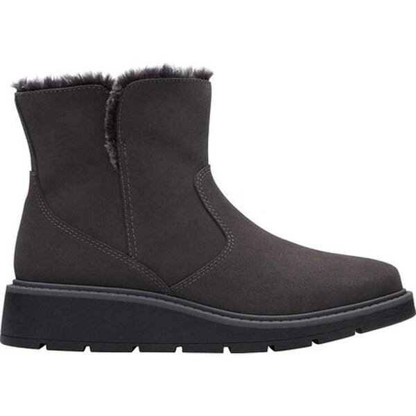 clarks fur lined ankle boots