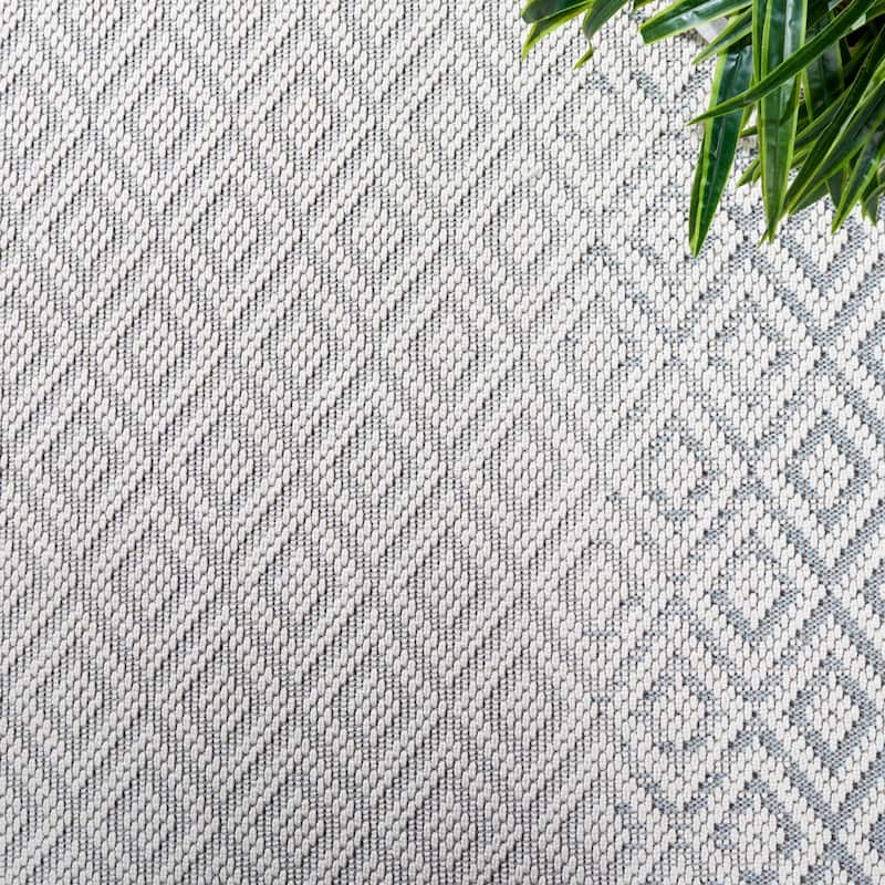 Martha Stewart by SAFAVIEH Washable Suzete Indoor/ Outdoor Waterproof Rug