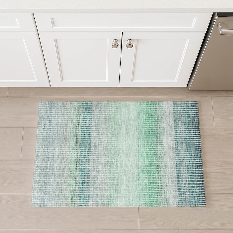 Machine Washable Indoor/ Outdoor Contemporary Stripes Chantille Rug
