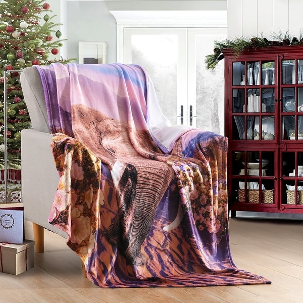 Animal Printed Lightweight Super Soft Fleece Throw Blanket - Bed Bath &  Beyond - 31423897