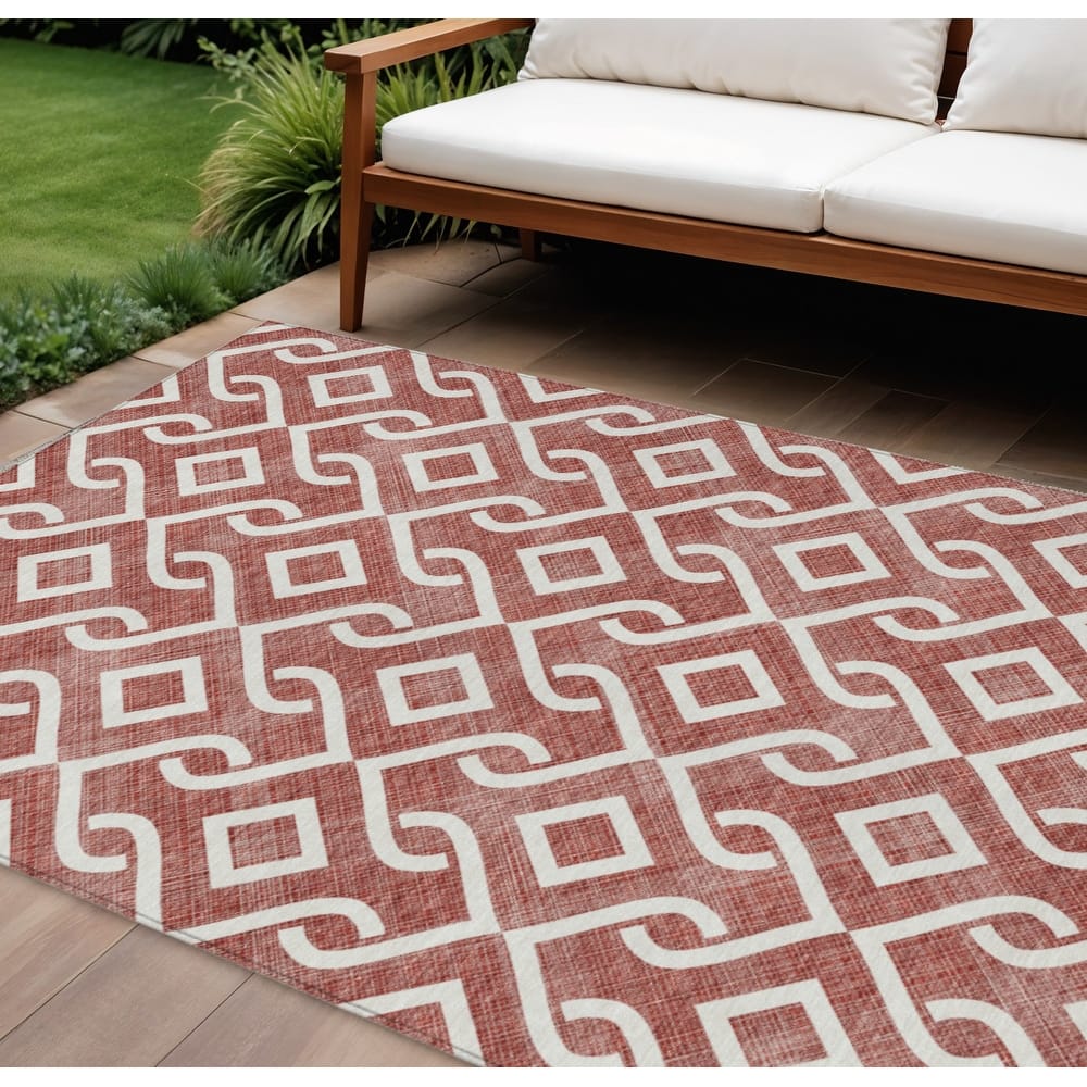HomeRoots Geometric Transitional Rectangle Outdoor Rug