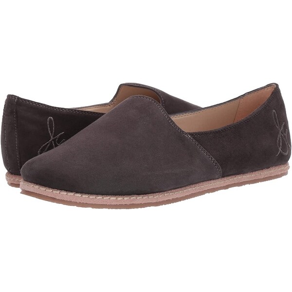 Everie Loafer 2023