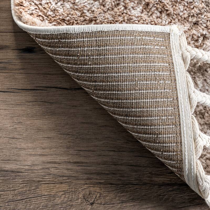 Nuloom Kassidy Shaggy Contemporary Tassel Area Rug