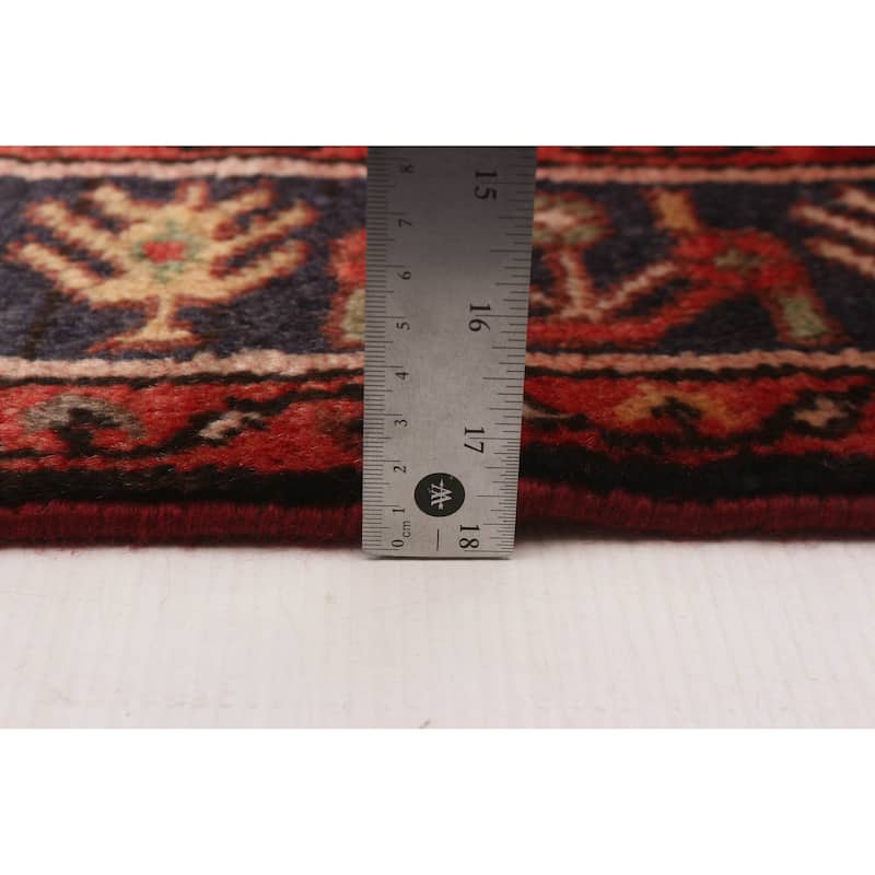 Andelz Red Rug 3'8" x 9'10" - 3'8 x 9'10