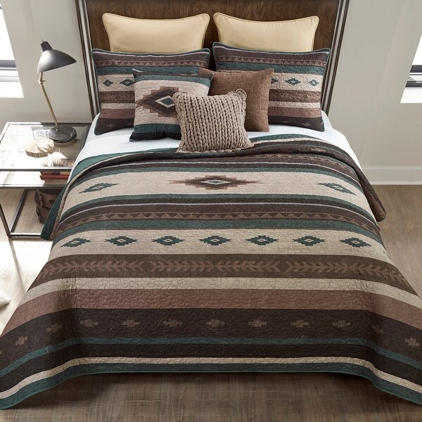 Donna Sharp Sierra Vista UCC Quilt Set. Opens flyout.