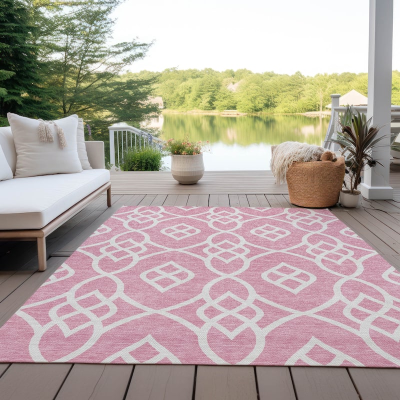 Machine Washable Indoor/ Outdoor Chantille Trellis Modern Rug - Pink - 2'6" x 3'10"