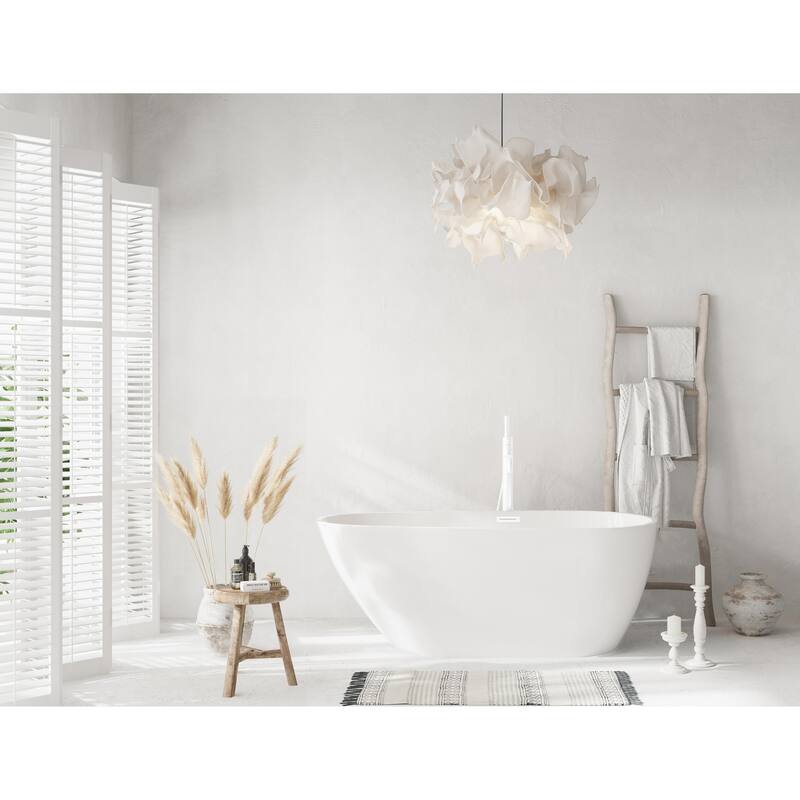 Hillary Bathtub in Glossy White