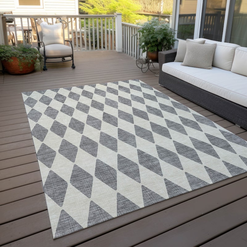 Machine Washable Indoor/ Outdoor Chantille Argyle Rug