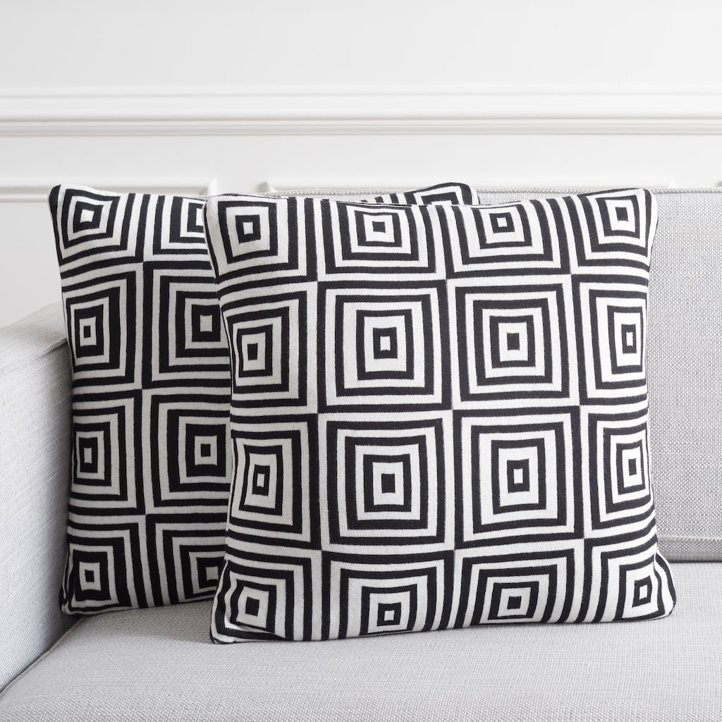 SAFAVIEH Giacomina 18-inch Square Decorative Throw Accent Pillow with Insert (Set of 2)