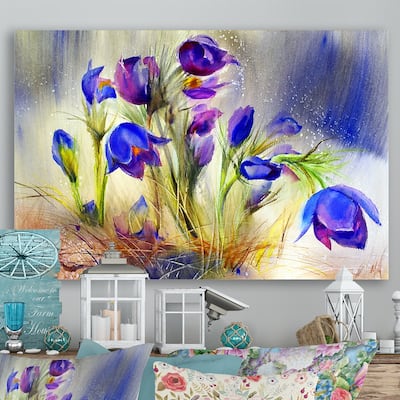 Designart "Beautiful Blue Spring Flowers" Traditional Canvas Wall Decor