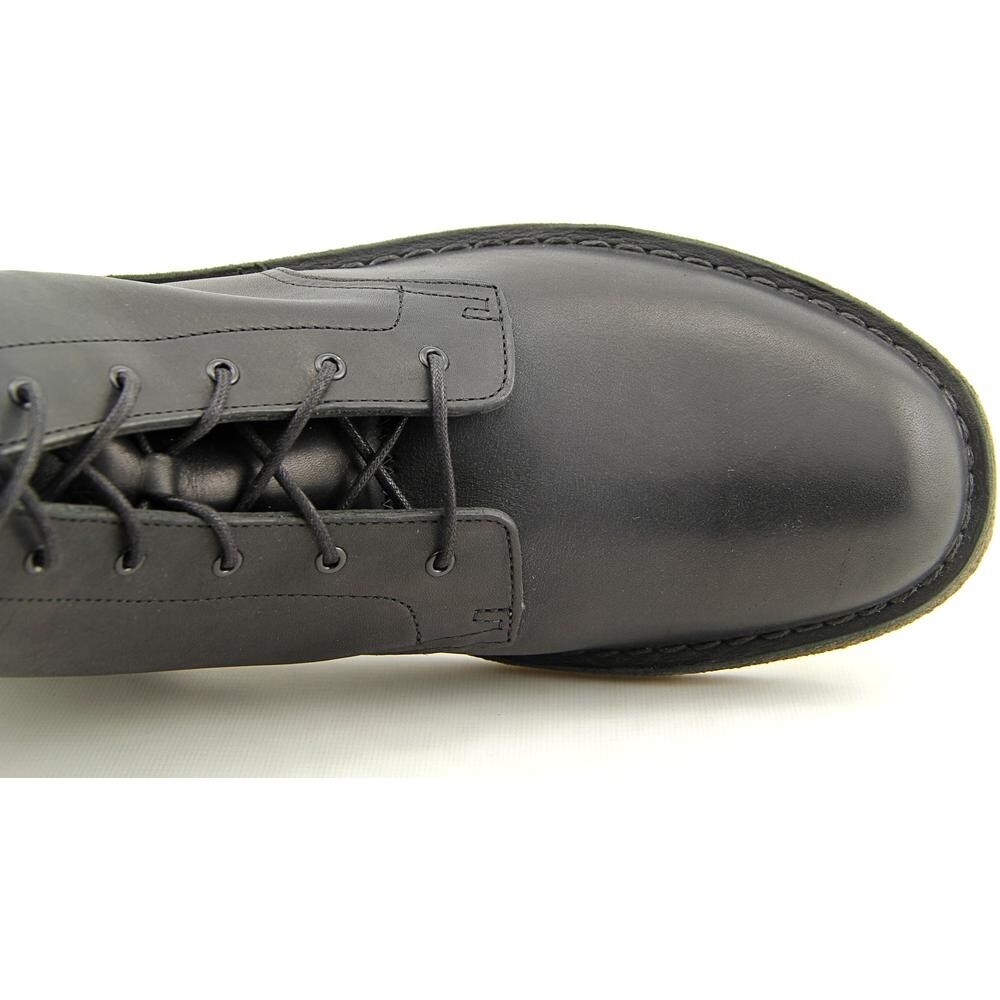 round toe desert boots