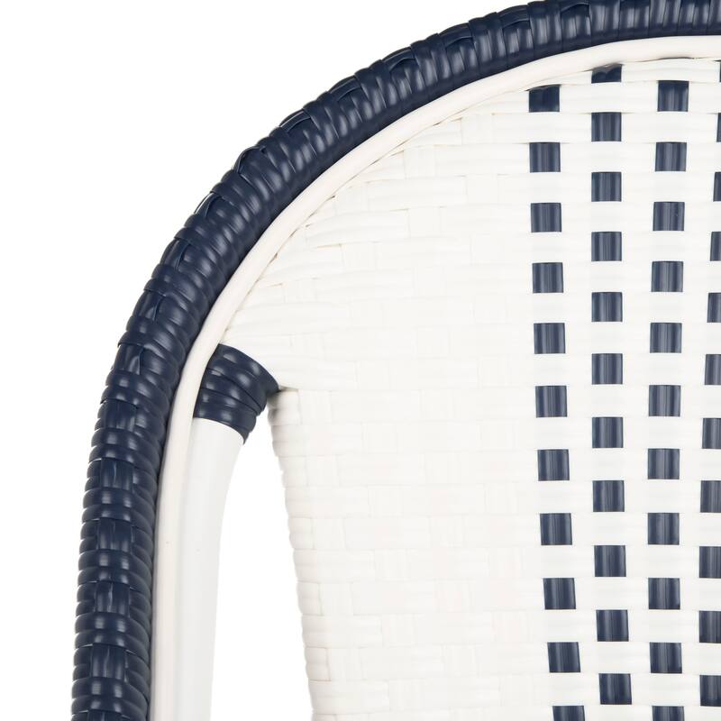 SAFAVIEH Outdoor Kiarra Chair - Navy / White (Set of 2) - 18Wx22Dx35H