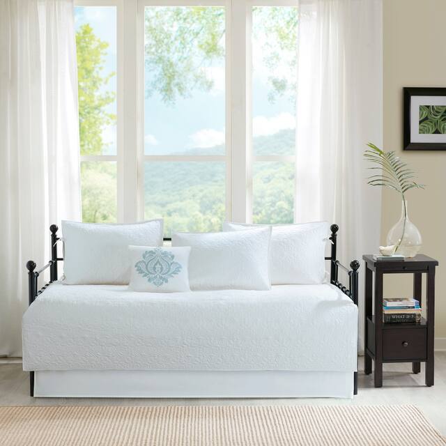 Madison Park Mansfield 6 Piece Reversible Daybed Cover Set - off-white