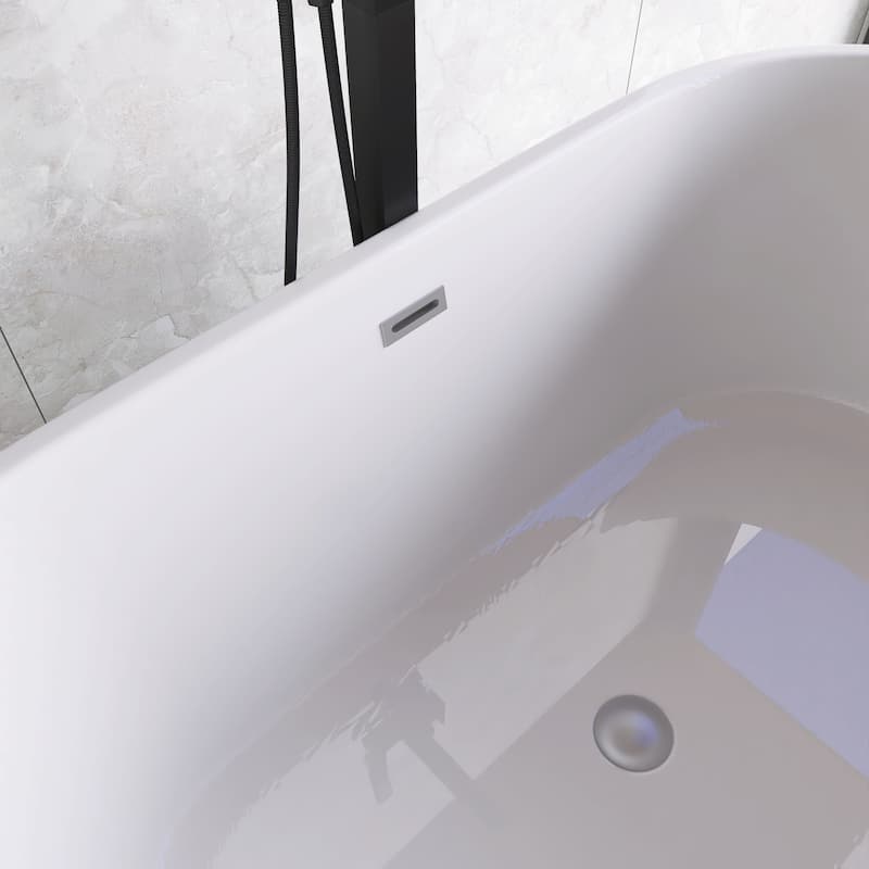 59" x 31" Acrylic Freestanding Soaking Bathtub in White - 59" x 31"