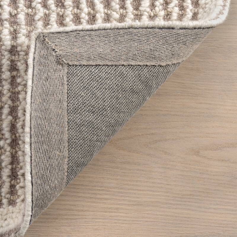 Frenshe Interiors Montceito Tiled Wool Area Rug