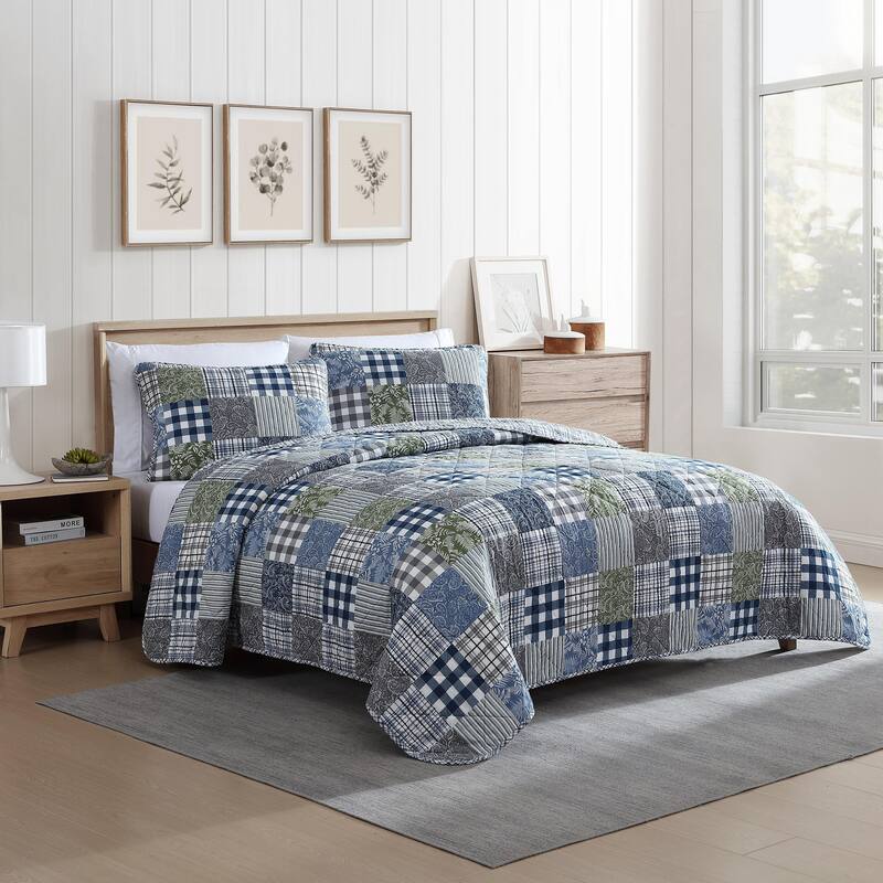 Eddie Bauer Cozy Plaid Patchwork Cotton Reversible Blue Quilt Set