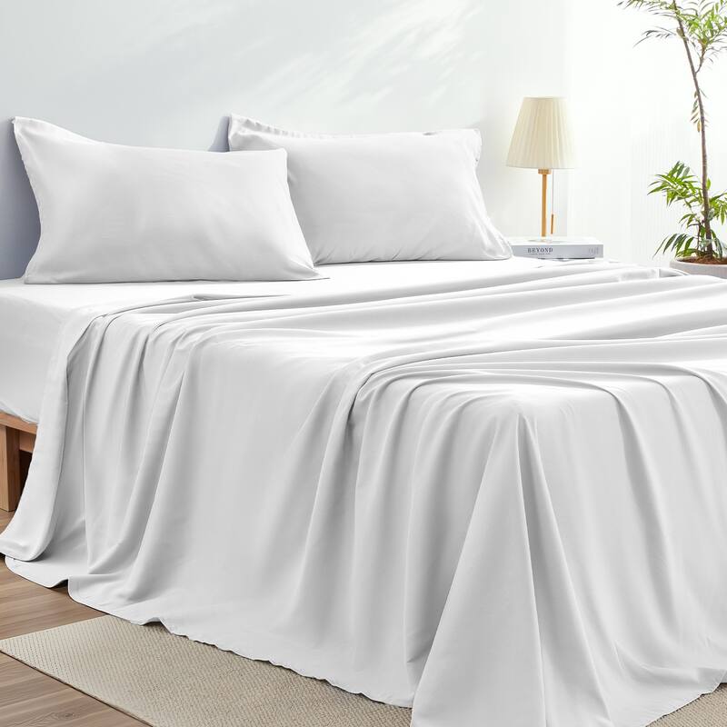 Luxurious Microfiber 4-Piece Sheet Set - White - Queen