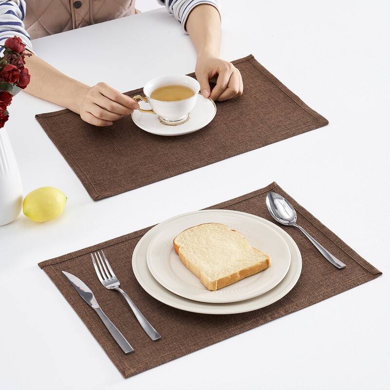 Linen Placemats Set of 4, Heat Resistant Dining Table Place Mats , Machine Washable
