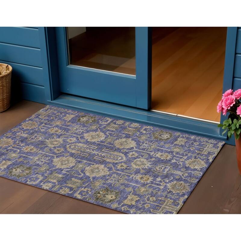 HomeRoots Oriental Traditional Rectangle Outdoor Rug - 3' x 5'